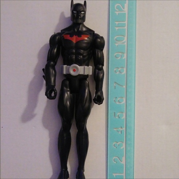 Red/Black Batman figure Marvel Legend - Picture 2 of 2